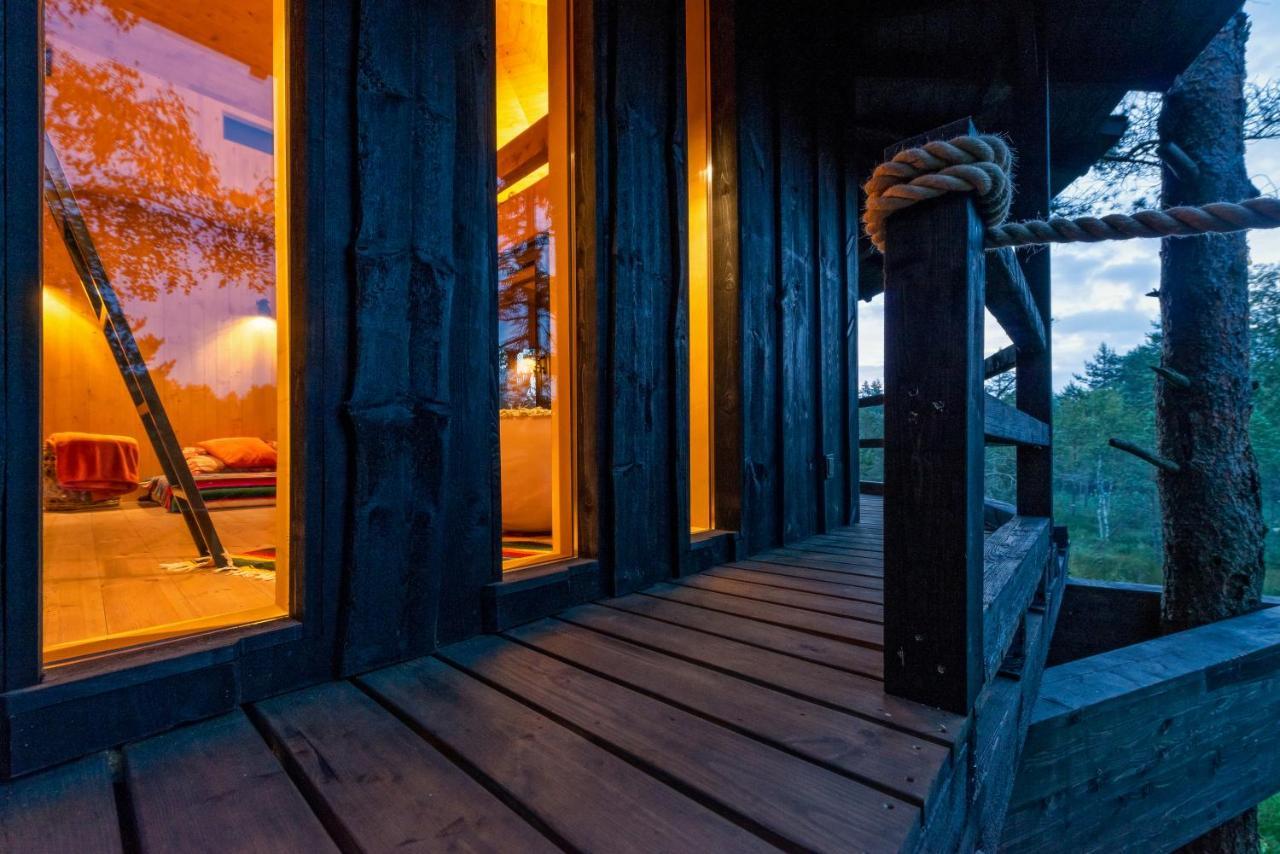 Sambliku Treehouse Villa Jogisoo Buitenkant foto