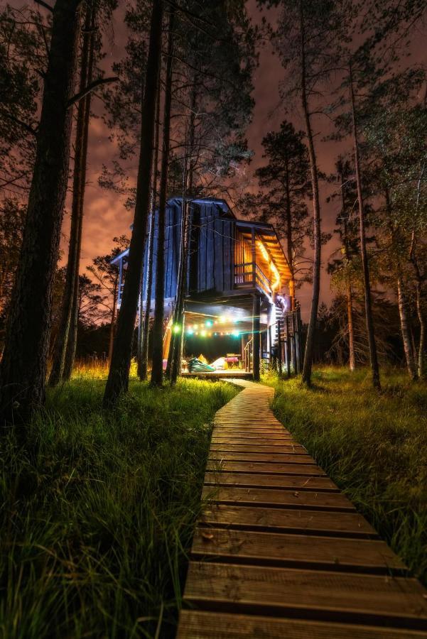 Sambliku Treehouse Villa Jogisoo Buitenkant foto